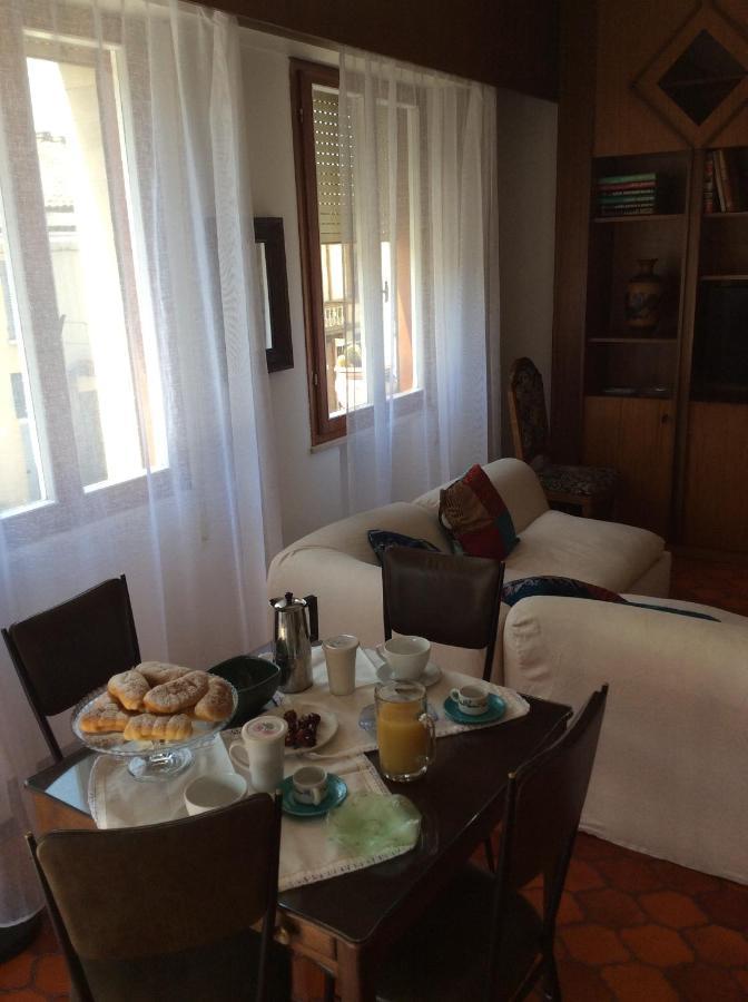 Manu Vintage B&B Cattolica Exterior photo